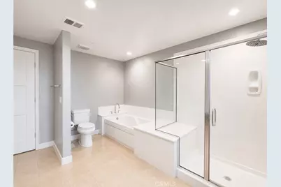 14412 Killion Street #310, Sherman Oaks, CA 91401 - Photo 16