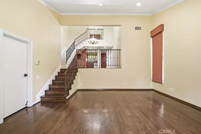 6121 Shoup Avenue #6, Woodland Hills, CA 91367 - Photo 6