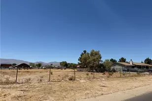 11540 E Ave R-2, Littlerock, CA 93543 - Photo 8
