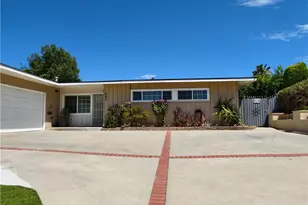 660 S Bradshawe Ave, Monterey Park, CA 91754 - Photo 2