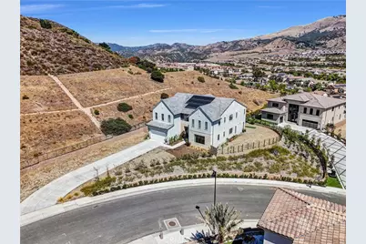 20133 Galway Ln, Porter Ranch, CA 91326 - Photo 2