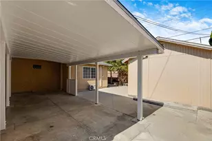 8012 Hesperia, Reseda, CA 91335 - Photo 18