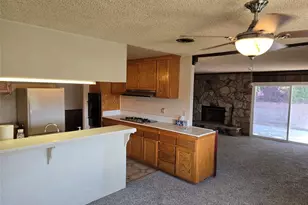 13724 Linfield, Sylmar, CA 91342 - Photo 26