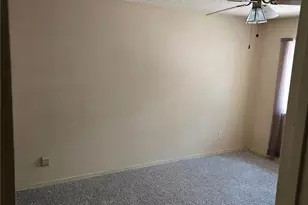 13724 Linfield, Sylmar, CA 91342 - Photo 14