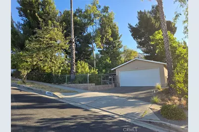 13724 Linfield, Sylmar, CA 91342 - Photo 1