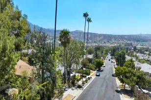 13724 Linfield, Sylmar, CA 91342 - Photo 36