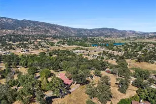 23921 Parke Ct, Tehachapi, CA 93561 - Photo 36