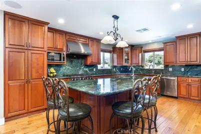 10159 Parr Avenue, Sunland, CA 91040 - Photo 8