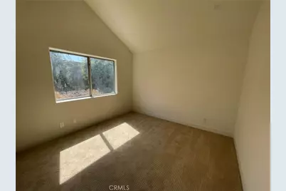 9400 Aqueduct Avenue, North Hills, CA 91343 - Photo 22