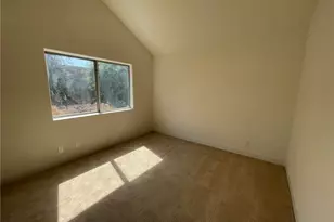 9400 Aqueduct Ave, North Hills, CA 91343 - Photo 22