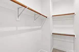 15340 Lassen, Los Angeles, CA 91345 - Photo 22