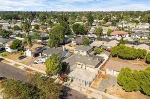 8012 Hesperia, Reseda, CA 91335 - Photo 36