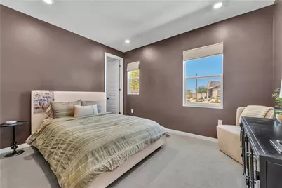 3230 Emerald Ln, Lancaster, CA 93535 - Photo 10