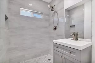 18234 Sugarman St, Tarzana, CA 91356 - Photo 12