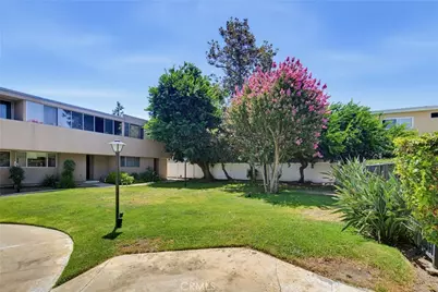 18134 Killion Street #4, Tarzana, CA 91356 - Photo 42
