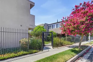 18134 Killion St, Tarzana, CA 91356 - Photo 40