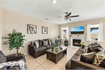 3128 Desert Cloud, Rosamond, CA 93560 - Photo 4