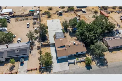 40196 177th Street E, Palmdale, CA 93591 - Photo 6