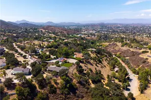 196 Colt Ln, Thousand Oaks, CA 91361 - Photo 48