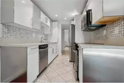 1131 Alta Loma, West Hollywood, CA 90069 - Photo 12