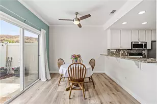 28148 Bobwhite Cir, Saugus, CA 91350 - Photo 8