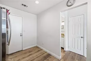 28148 Bobwhite Cir, Saugus, CA 91350 - Photo 12