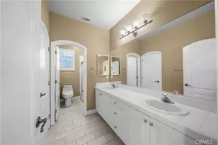5446 Sunlight, Simi Valley, CA 93063 - Photo 40
