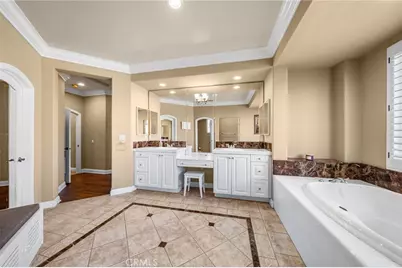 5446 Sunlight, Simi Valley, CA 93063 - Photo 34