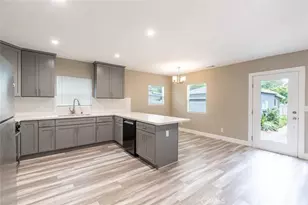 6633 Costello Ave, Los Angeles, CA 91405 - Photo 12