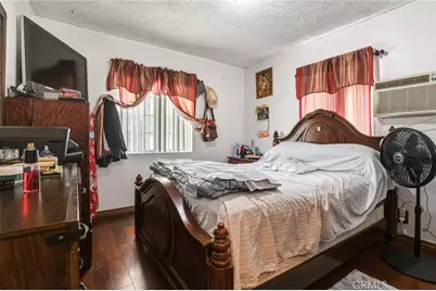5654 Stansbury, Sherman Oaks, CA 91401 - Photo 12