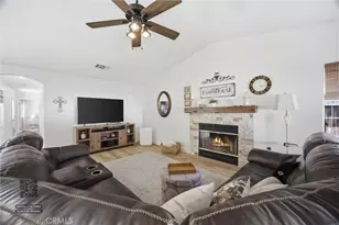 4819 Goal Point, Bakersfield, CA 93312 - Photo 4
