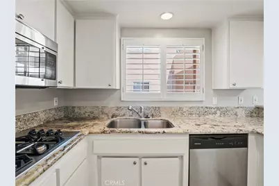 4301 Fulton Avenue #303, Sherman Oaks, CA 91423 - Photo 12