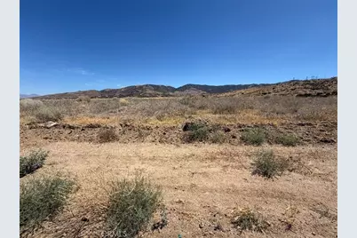 1602 Vac/Cor S/Farnborough, Palmdale, CA 93551 - Photo 6