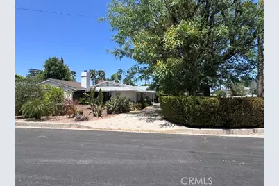 5307 Vanalden, Los Angeles, CA 91356 - Photo 1