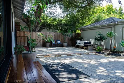 21209 Dumetz Road, Woodland Hills, CA 91364 - Photo 22