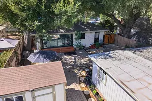 21209 Dumetz Rd, Woodland Hills, CA 91364 - Photo 60