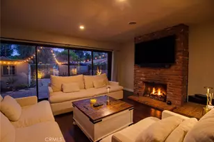 21209 Dumetz Rd, Woodland Hills, CA 91364 - Photo 58