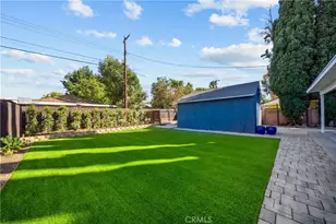 20776 Skouras Dr, Winnetka, CA 91306 - Photo 38