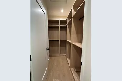 4381 Allott Avenue, Sherman Oaks, CA 91423 - Photo 12
