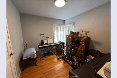 7039 Hesperia, Reseda, CA 91335 - Photo 32