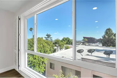 970 Palm Avenue #200, West Hollywood, CA 90069 - Photo 8