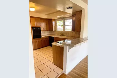 8403 Yolanda Avenue, Northridge, CA 91324 - Photo 2