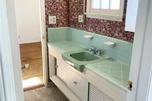 8403 Yolanda Ave, Northridge, CA 91324 - Photo 8