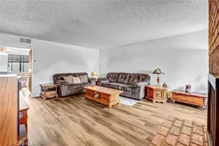 19451 Sherman Way, Reseda, CA 91335 - Photo 10