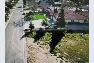 1 Desert Rose Drive, Lancaster, CA 93536 - Photo 4