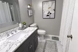 22540 Jeffrey Mark Ct, Chatsworth, CA 91311 - Photo 12