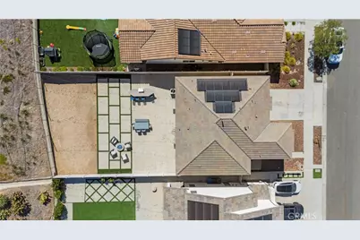 28588 Foothill, Saugus, CA 91350 - Photo 32