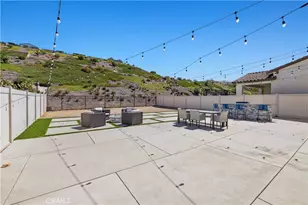 28588 Foothill, Saugus, CA 91350 - Photo 28