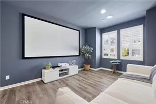 28588 Foothill, Saugus, CA 91350 - Photo 14