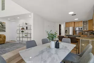 4392 Pampas Rd, Woodland Hills, CA 91364 - Photo 12